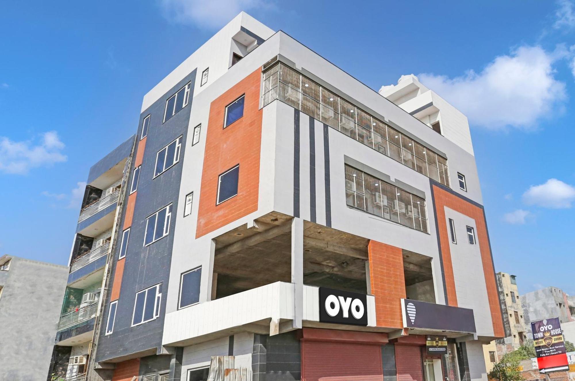 Townhouse Vip Grand Delhi (National Capital Territory of India) Exterior foto