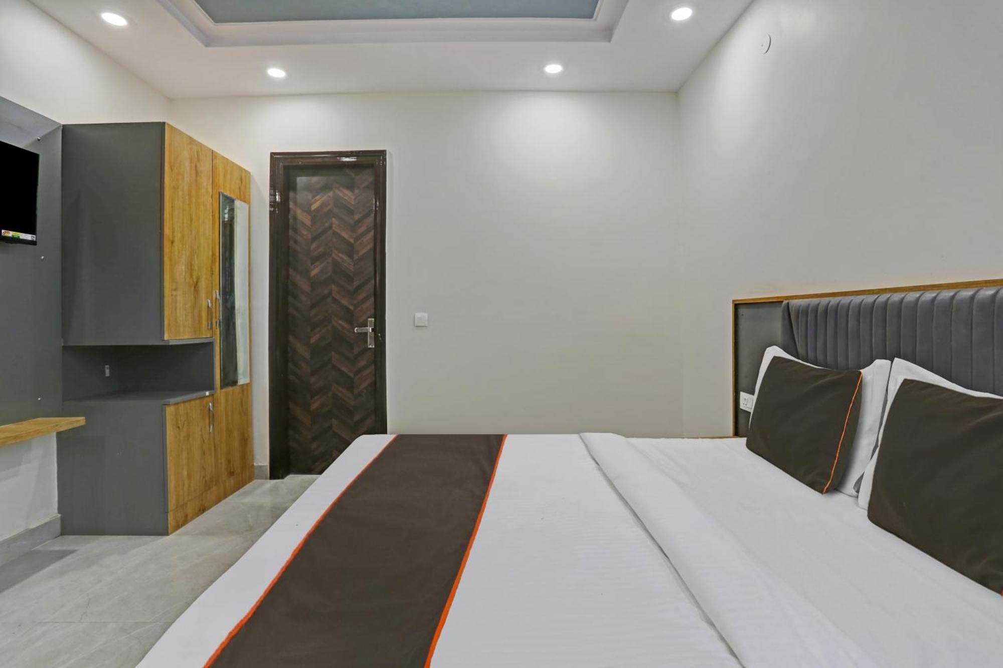 Townhouse Vip Grand Delhi (National Capital Territory of India) Exterior foto