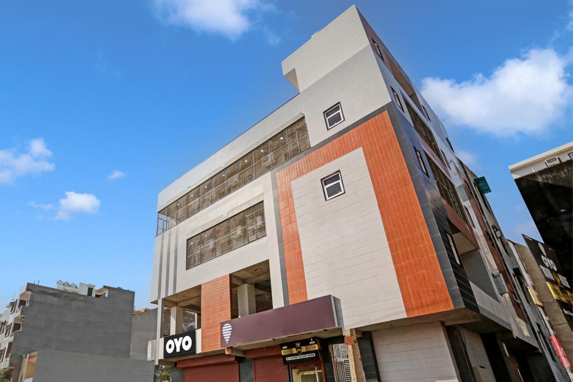 Townhouse Vip Grand Delhi (National Capital Territory of India) Exterior foto